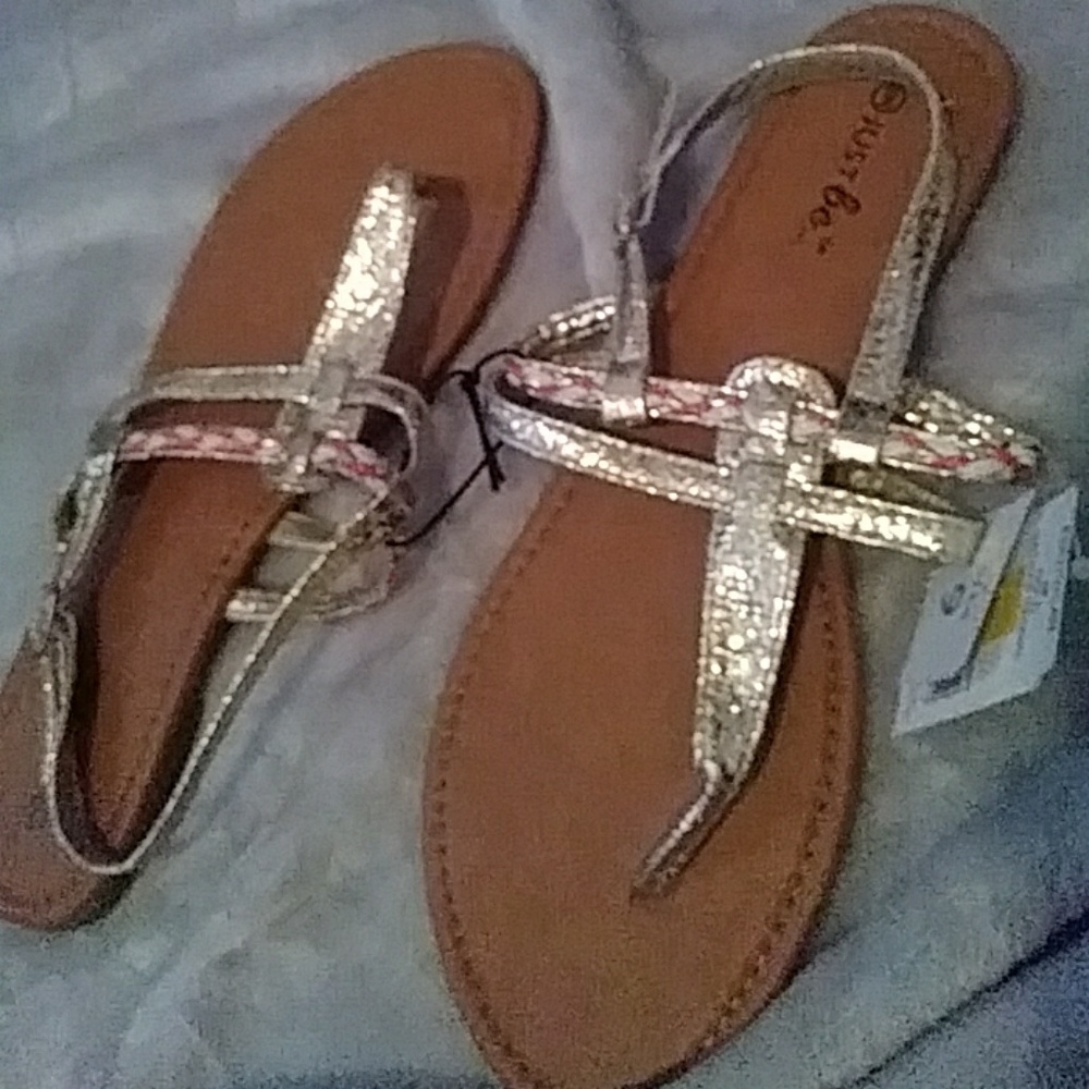 Sandal - Picture 2 of 2
